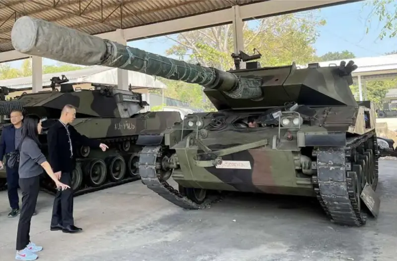 Армия Таиланда провела испытания литий-ионных аккумуляторов местного производства на ОБТ VT-4 и легком танке Stingray