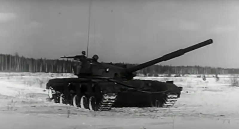 T-72：第二代最受欢迎的坦克是如何制造的