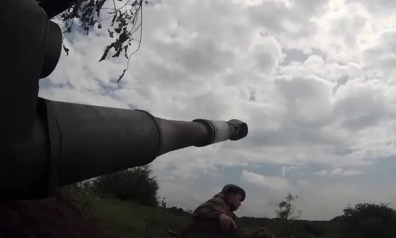Украинским военным разрешили снимать видео на передовой и выкладывать в соцсети