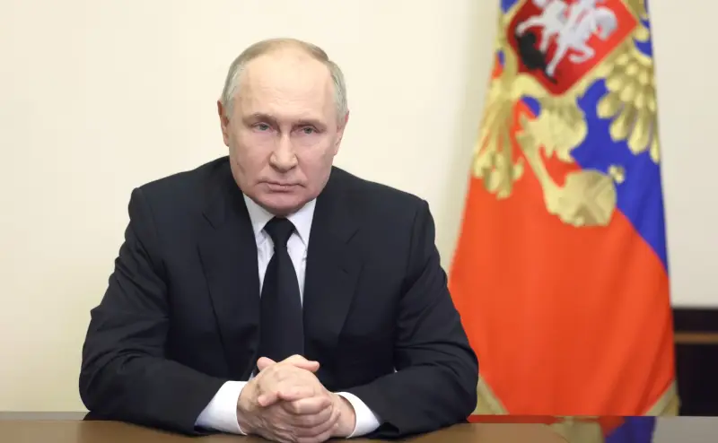大統領は、西側諸国が「クラスノゴルスク攻撃の責任はキエフ政権にはない」と宣言する熱意に注目を集めた。