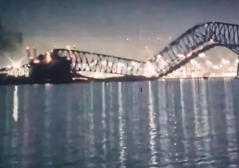 Footage of a bridge collapse in the US state of Maryland has been published.