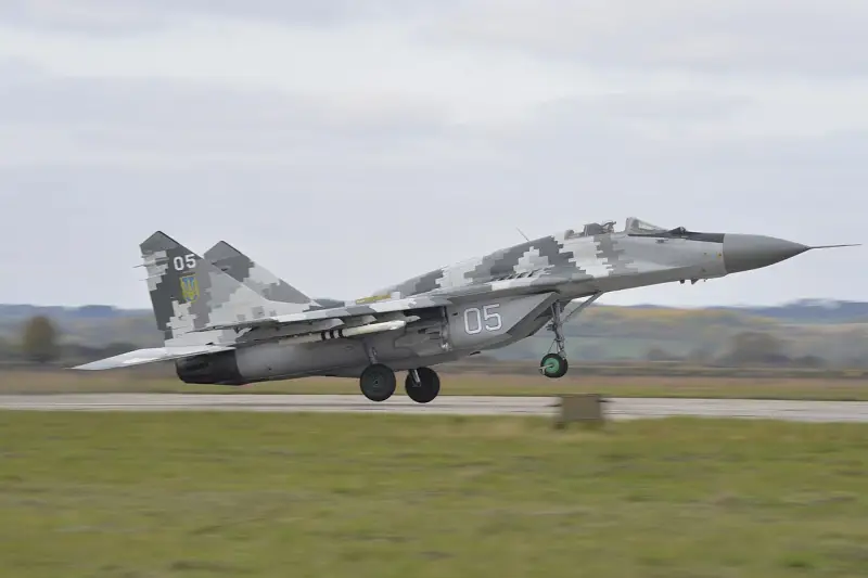 A MiG-29 fighter with a French Hammer bomb was spotted in Ukraine