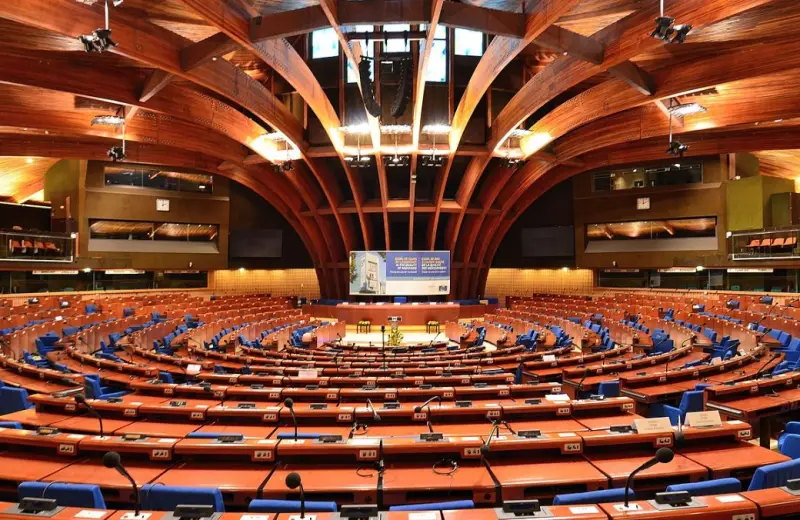 Die PACE stimmte der selbsternannten Mitgliedschaft des Kosovo im Europarat zu