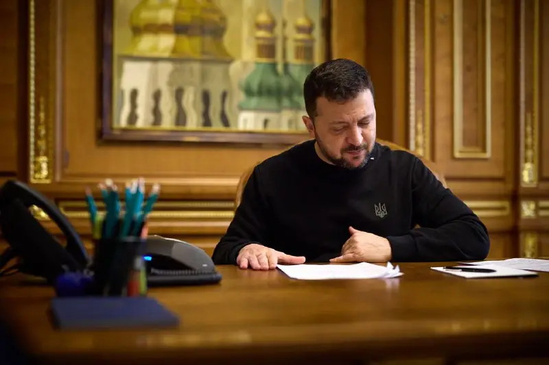 Череда увольнений в окружении Зеленского: глава киевского режима отправил в отставку несколько высокопоставленных чиновников
