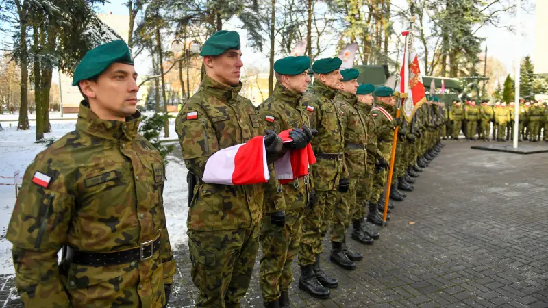 Минобороны Польши уволило отвечавшего за подготовку украинских военнослужащих генерала после проверки контрразведкой