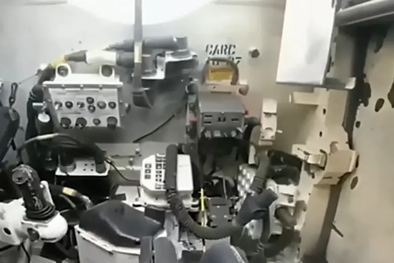 Российские военные сняли видео внутри подбитого танка Abrams