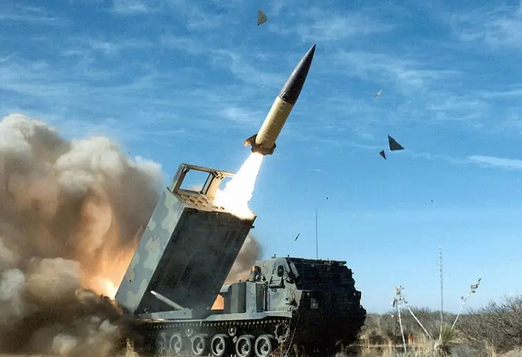 Глава киевского режима заявил о планах Украины использовать американские ракеты ATACMS для ударов по Крыму