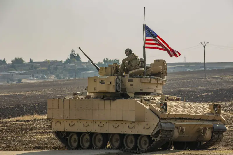“A capacidade de sobrevivência do veículo blindado triplicou”: com base nas conclusões do conflito ucraniano, o Exército dos EUA testou o KAZ em Bradley
