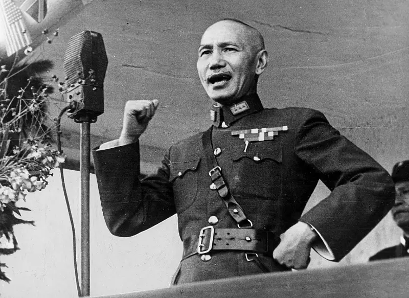 Victoire oubliée : à propos du raid des bombardiers soviétiques sur Taiwan. noeud chinois