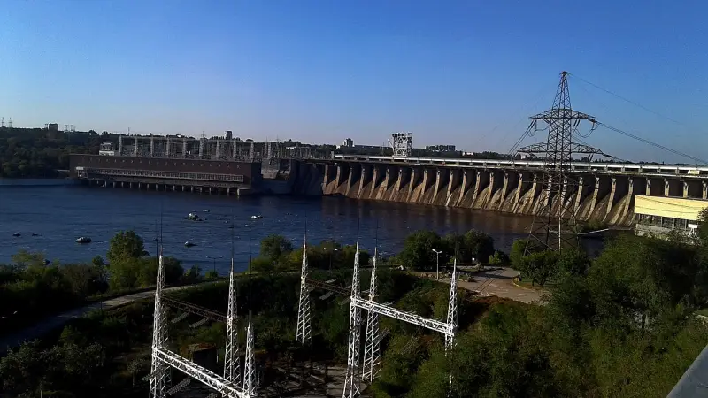 Украинские источники сообщают о «двух прилётах» по инфраструктуре ДнепроГЭС