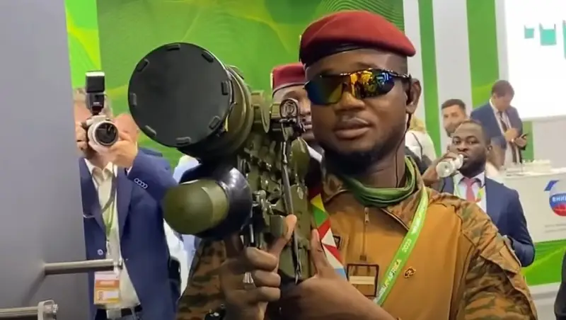 SIPRI: Rusia a devenit lider în vânzările de arme către Africa subsahariană