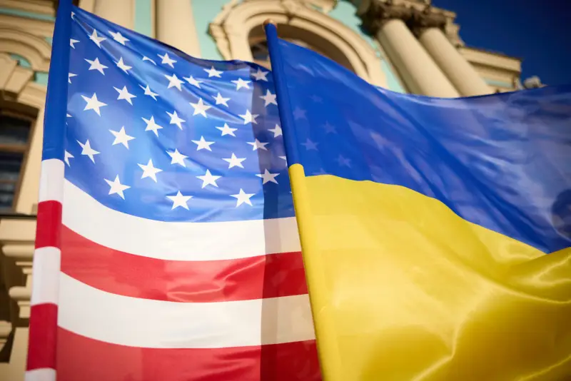 Британская пресса: США готовят первый в этом году пакет военной помощи для Украины