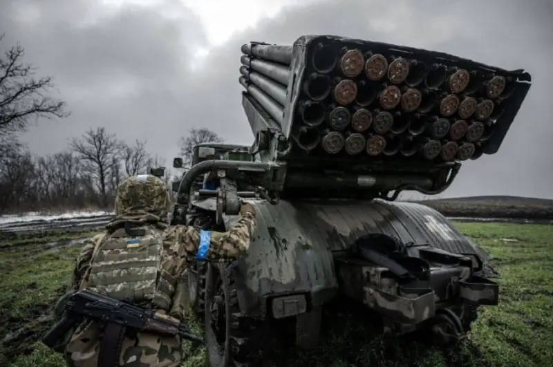 Минобороны РФ: Над Белгородской областью уничтожены десять реактивных снарядов