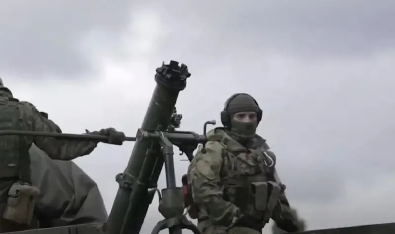 «Больше штурмов, чем у Авдеевки»: командование ВСУ сообщило о переброске резервов ВС РФ под Новомихайловку