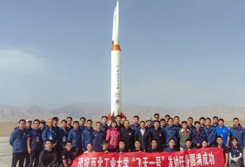 Китай разработал новую зенитную ракету, способную поражать цели на дальности до двух тысяч километров