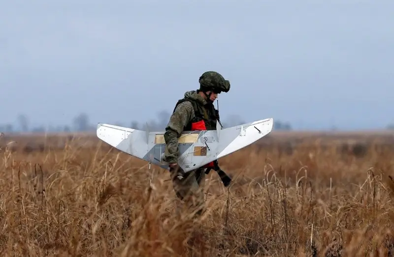Il drone d'attacco Chernika-1, sviluppato appositamente per la distruzione della manodopera, continua ad entrare nella zona del distretto militare nord