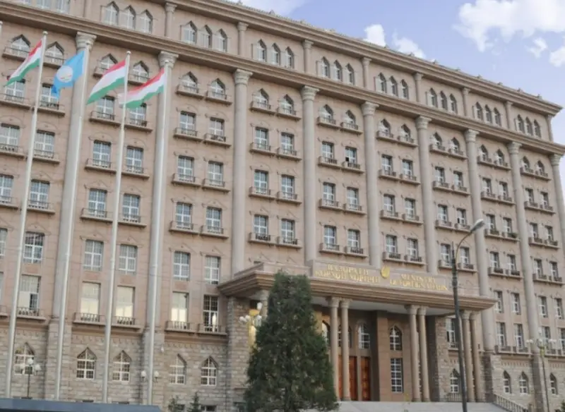 МИД Таджикистана вручил послу России ноту, обвинив РФ в якобы нарушениях прав таджикских граждан