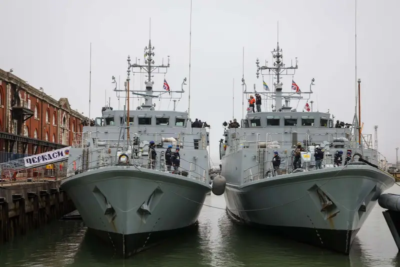 Пара переданных Британией Украине тральщиков будет базироваться на военно-морской базе в Портсмуте