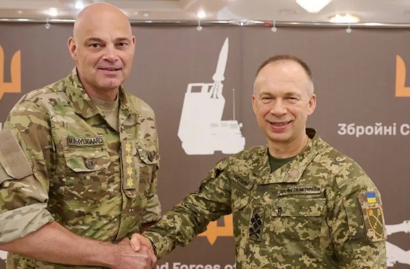 “Gostaria de garantias de segurança”: o comandante-chefe das Forças Armadas da Ucrânia discutiu as necessidades militares da Ucrânia com o Ministro da Defesa dinamarquês