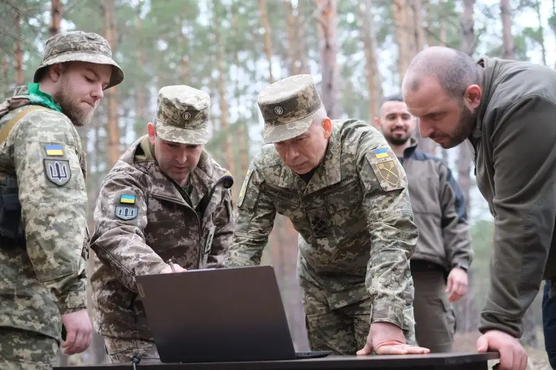 Сырский продолжает чистить ВСУ, сняты с должностей командующие оперативными командованиями «Юг» и «Запад»