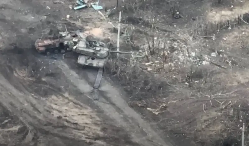 Especialistas americanos: primeiro transferimos tanques Abrams para a Ucrânia, depois ficamos surpresos que os russos os destruam