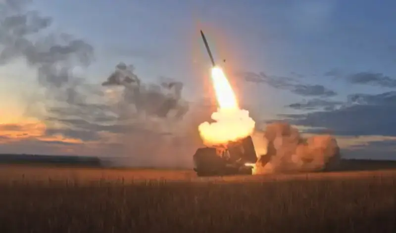 Российская ПВО сбила пять американских ракет ATACMS при атаке на Крым - Минобороны