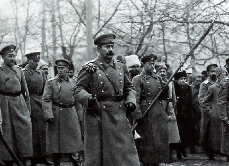 Sobre a cooperação do Ataman das tropas Don Pyotr Krasnov com os nazistas