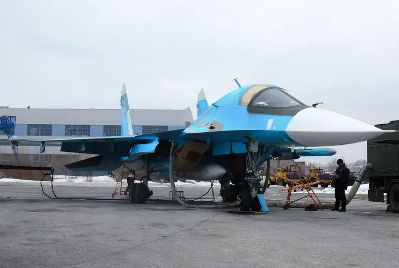 Первая в этом году партия фронтовых бомбардировщиков Су-34 отправилась в войска
