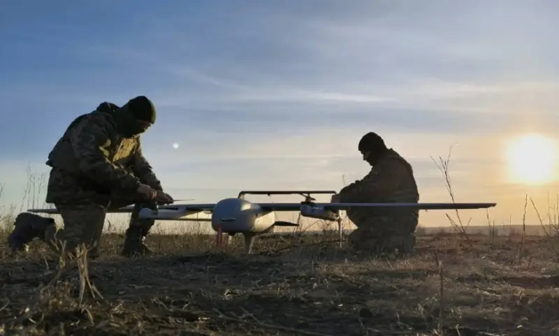 Ministerio de Defensa de la Federación Rusa: Ocho drones enemigos fueron neutralizados anoche en territorio ruso
