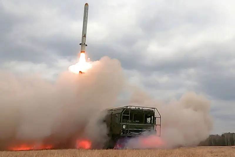 Le ministère de la Défense a confirmé une frappe de missile sur un échelon militaire à la gare d'Udachnoye de la RPD
