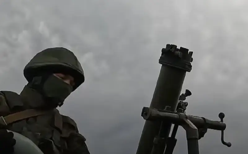 Минобороны РФ: Подразделения ВДВ подавили огневые позиции украинских формирований севернее н.п. Весёлый