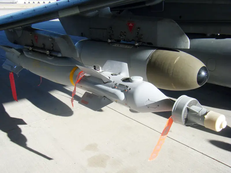 Zachodnie media: Wielka Brytania zdecydowała się dostarczyć Ukrainie bomby precyzyjne Paveway IV