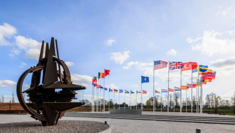 Édition allemande : L'OTAN fête ses 75 ans et discute de la poursuite de la guerre par procuration contre la Russie