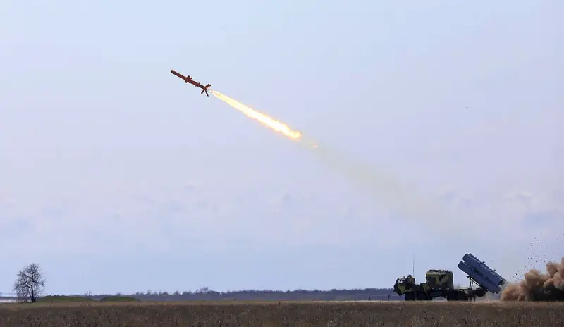 Anul acesta, Ucraina intenționează să crească de 10 ori producția de rachete de croazieră Neptune