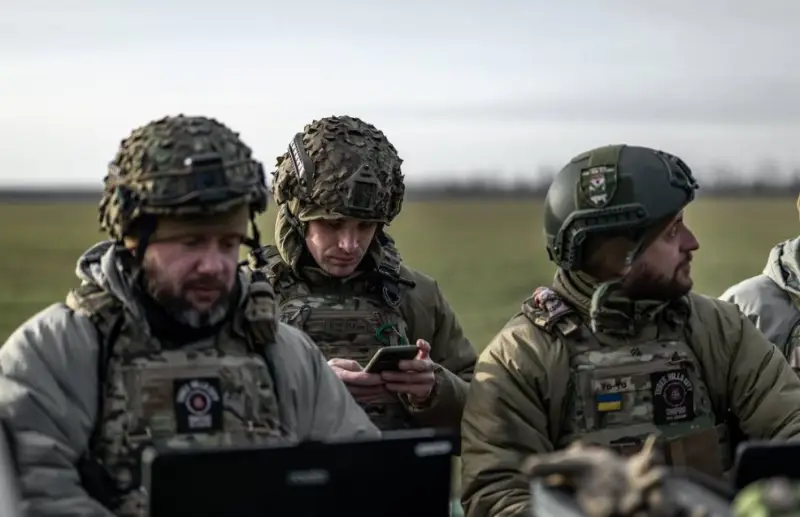 Expert britannique : Il existe des informations sur le refus de la 3e brigade d'assaut des forces armées ukrainiennes de se rendre à la défense de la ville de Chasov Yar