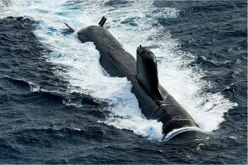 Франция ввела в боевой состав флота вторую атомную многоцелевую субмарину типа Barracuda