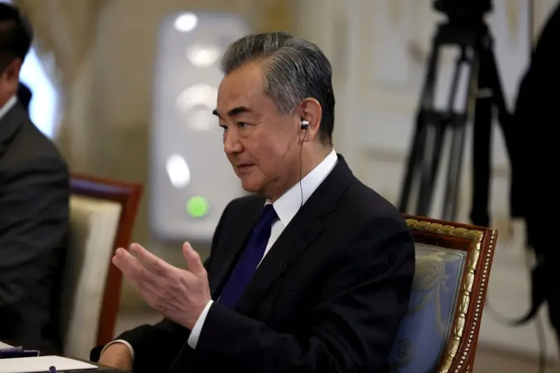 Chinese Foreign Minister: Americans should not cross China's red lines