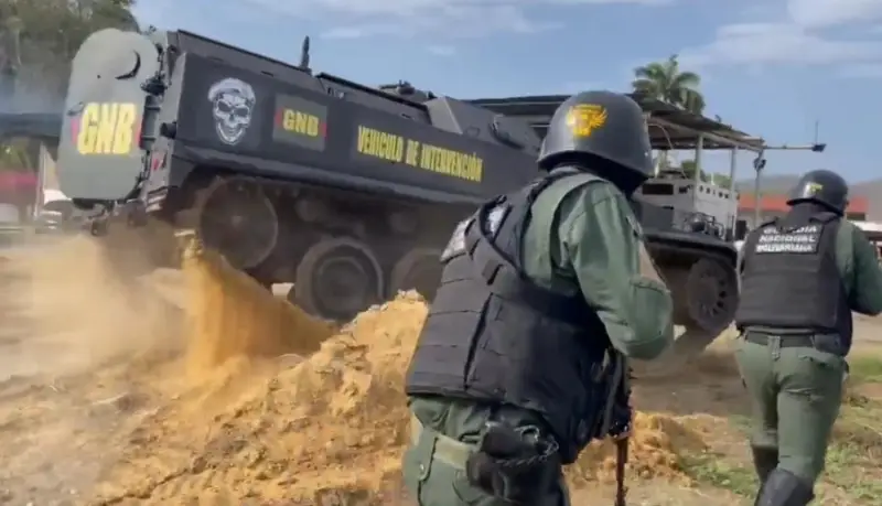 «Блокада страны не сработала»: Венесуэла восстанавливает французские БТР AMX-13M56 собственными силами