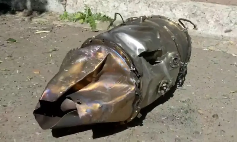 Появились кадры уничтожения одной из ракет ВСУ, атаковавших пригород Луганска