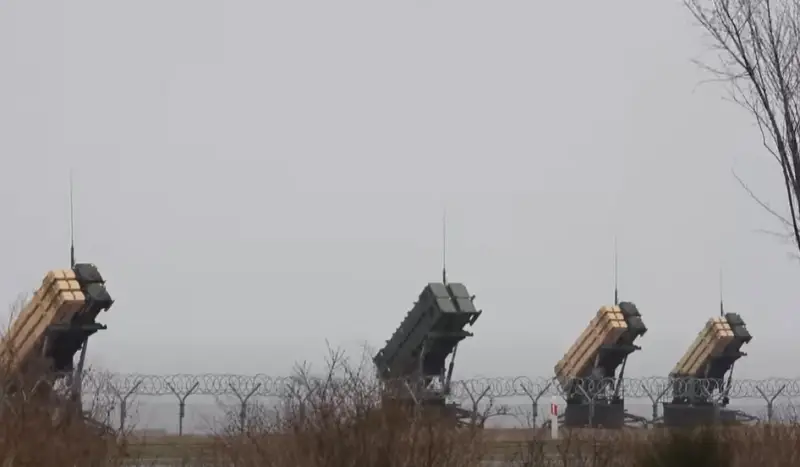 Западная пресса: На мероприятиях в честь высадки союзников в Нормандии Зеленский попросит НАТО перехватывать российские ракеты в небе над Украиной