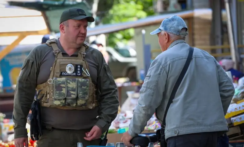 Украинский военный предложил обязать полицейских выполнять план по мобилизации под угрозой отправки на фронт