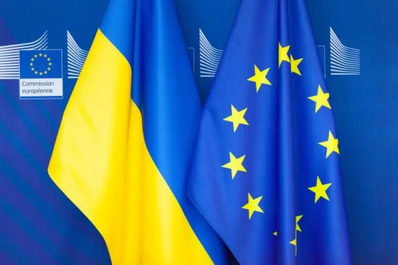 Bloomberg: Евросоюз хочет организовать мирную конференцию по Украине с участием России