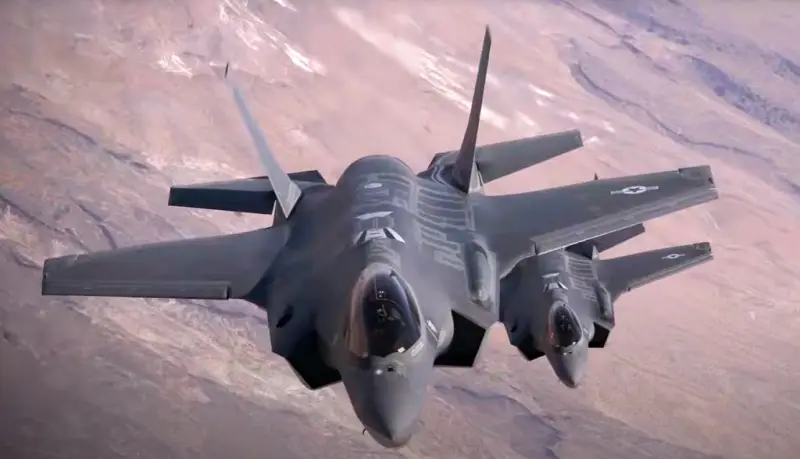 Американский журнал: глава Пентагона назвал проблемный самолёт F-35 одним из лучших в составе ВВС