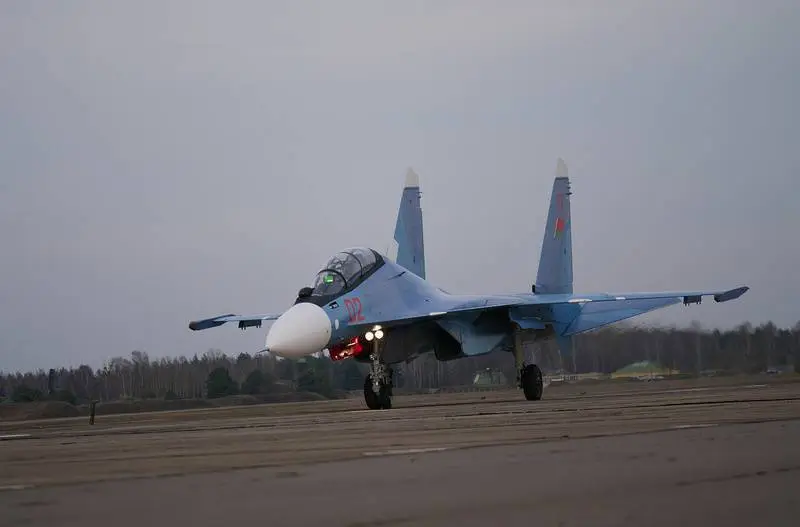 МО РБ: Белорусские летчики и инженерный состав ВВС полностью готовы к применению тактического ядерного оружия