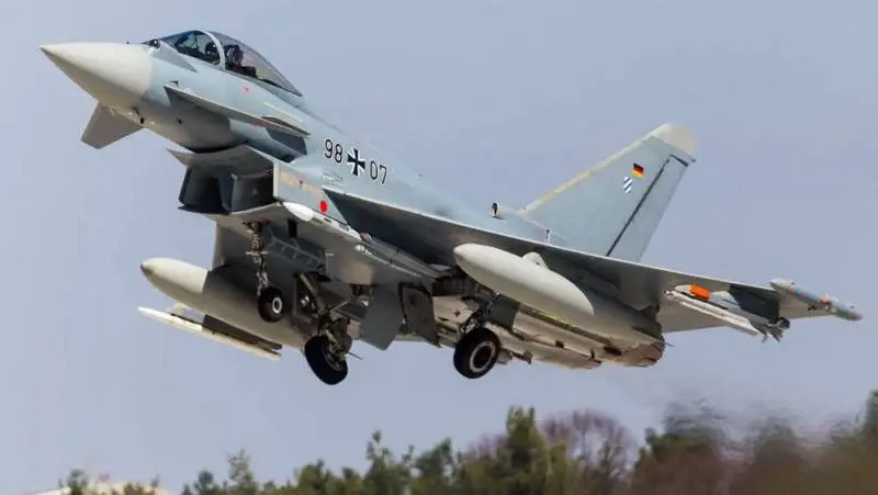 Германия приняла решение поддержать европейский Airbus заказом дополнительной партии истребителей Eurofighter Typhoon
