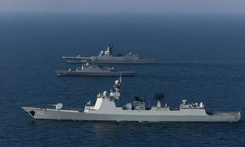 Западная пресса: Россия перебрасывает военные корабли к берегам США для проведения учений
