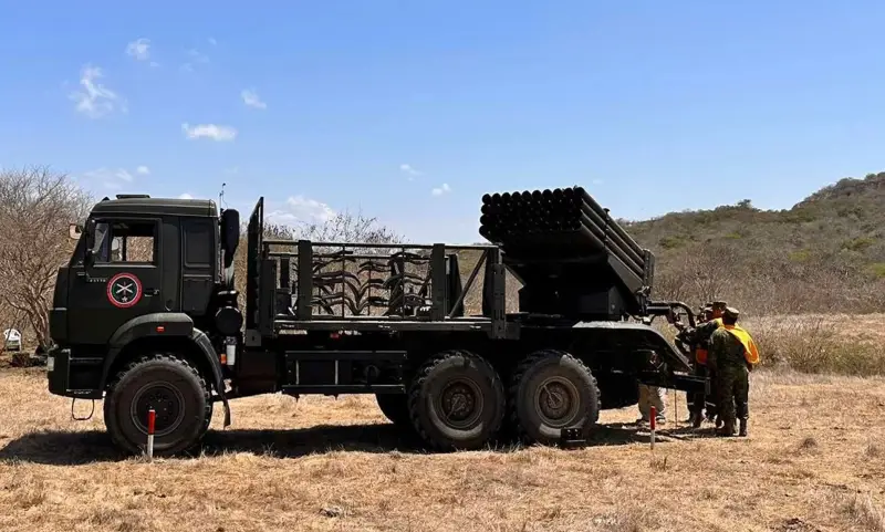 На вооружении Эквадора замечена модернизированная РСЗО БМ-21 «Град»
