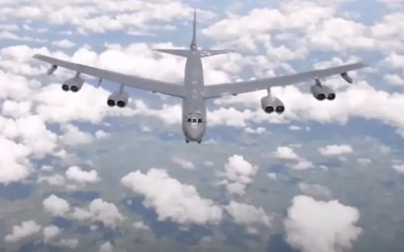 Boeing B-52 Stratofortress: американский долгожитель-рекордсмен среди стратегических бомбардировщиков