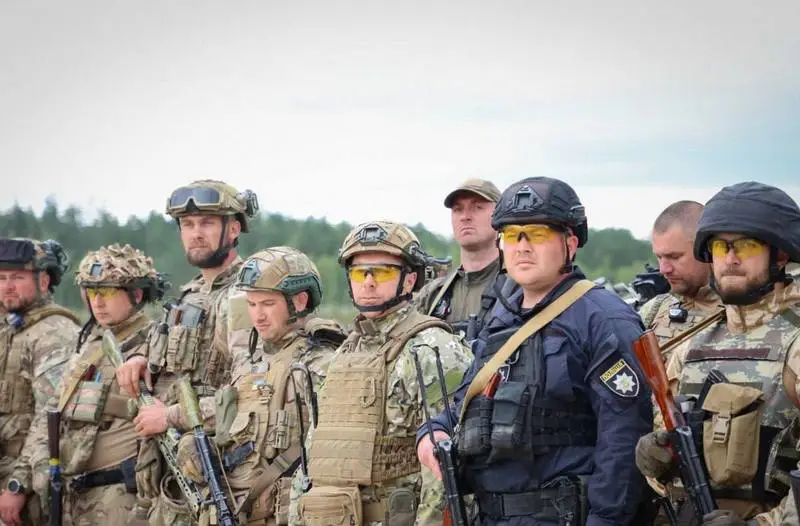 Нацполиция Украины начала формирование трёх новых стрелковых бригад для отправки на фронт