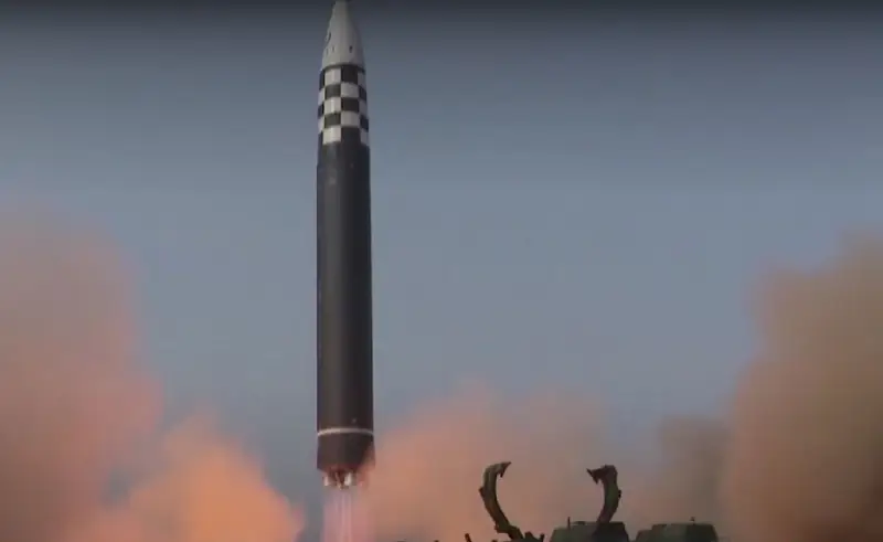 Южнокорейские источники пишут о якобы неудачном запуске КНДР баллистической ракеты